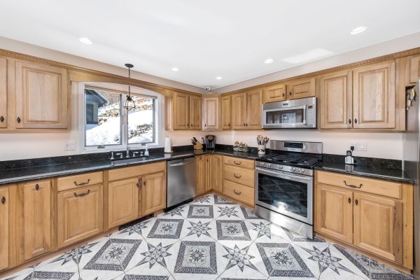Custom Cabinet Making in Spring