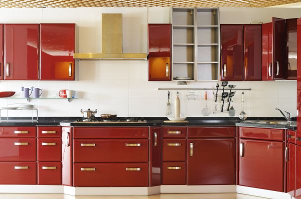 Kitchen Cabinet Replacement in Spring